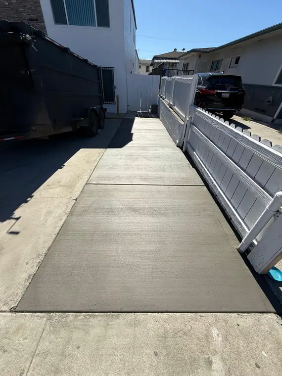 MR SOTO CONSTRUCTION INC project photo 59 showing construction and remodeling work in Spring Valley California